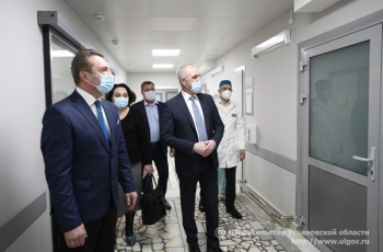 17 февраля Губернатор Сергей Морозов оценил качество ремонтных работ, а также ознакомился с новым оборудованием, приобретенным в рамках национального проекта «Здравоохранение».