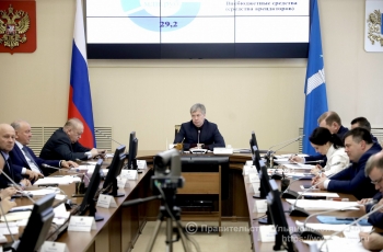 Работу по содержанию сети автодорог обсудили на штабе по комплексному развитию региона под председательством Губернатора Алексея Русских 19 апреля.